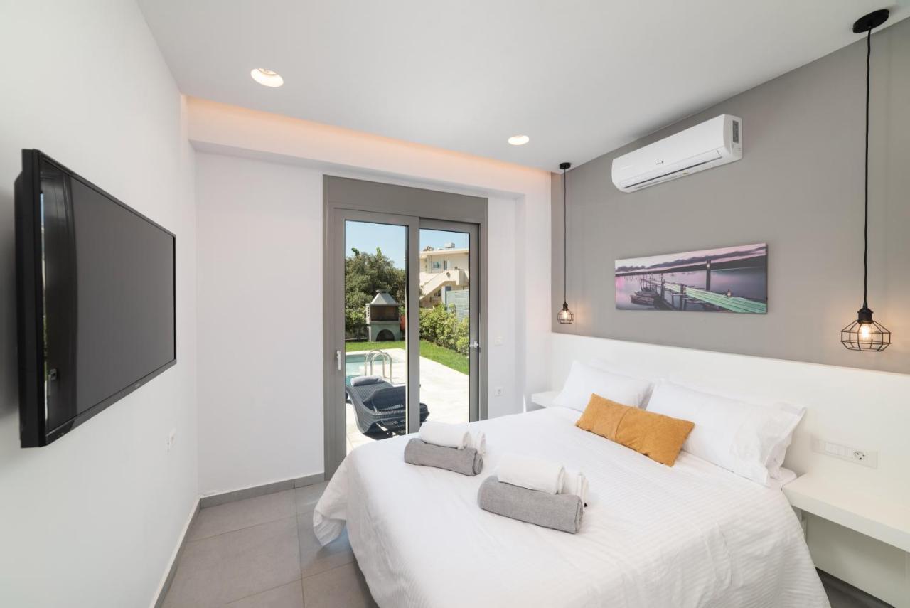 Villa Ampela By Posarellivillas Agia Marina 외부 사진